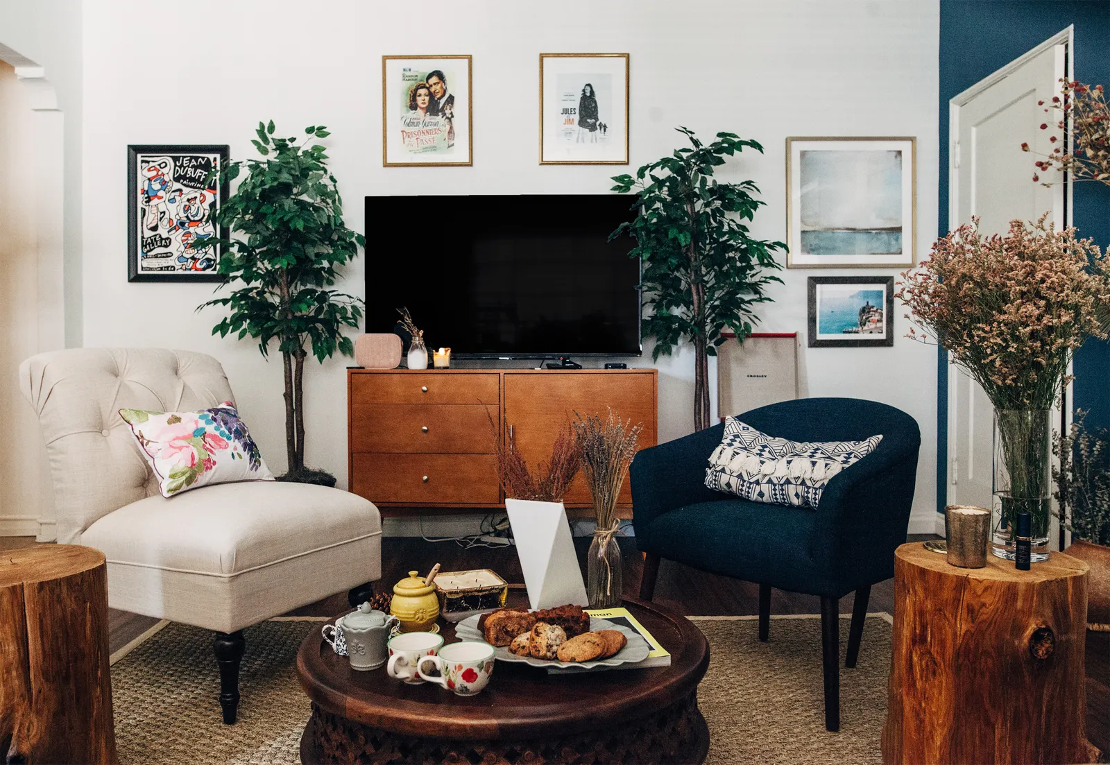 Creative Ways to Decorate a Rented Home Without Making Permanent ...