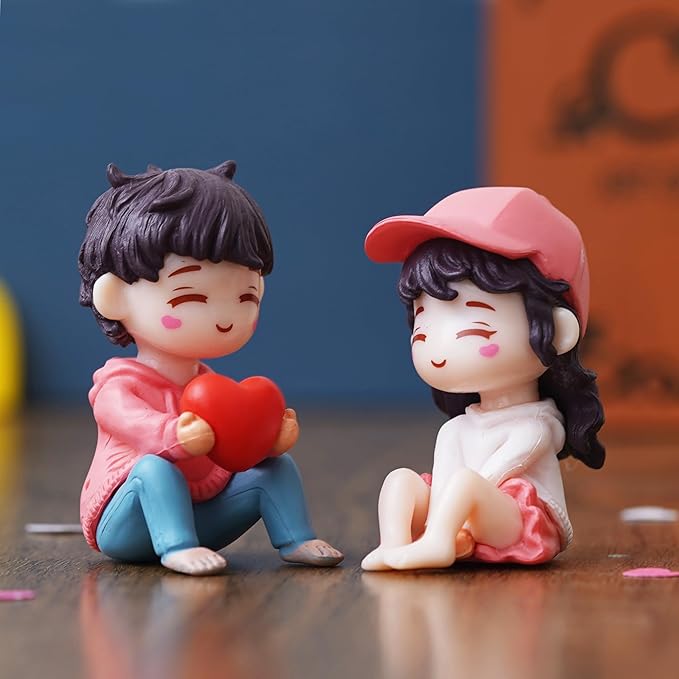 Showpiece Valentine Day Gift