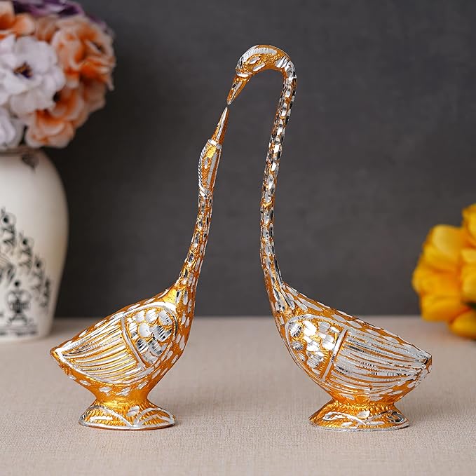 Pair of Kissing Duck