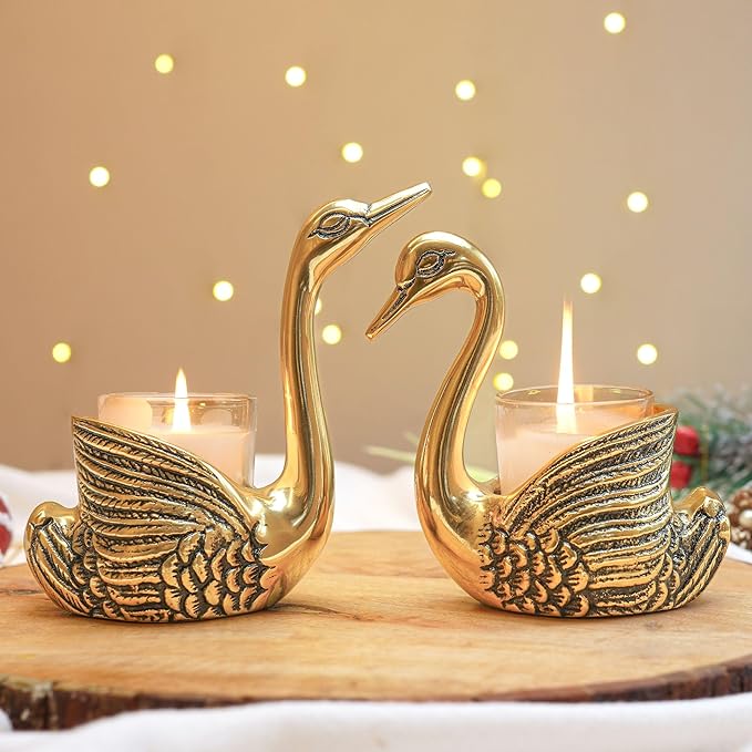 Pair of Swans with Gift Box